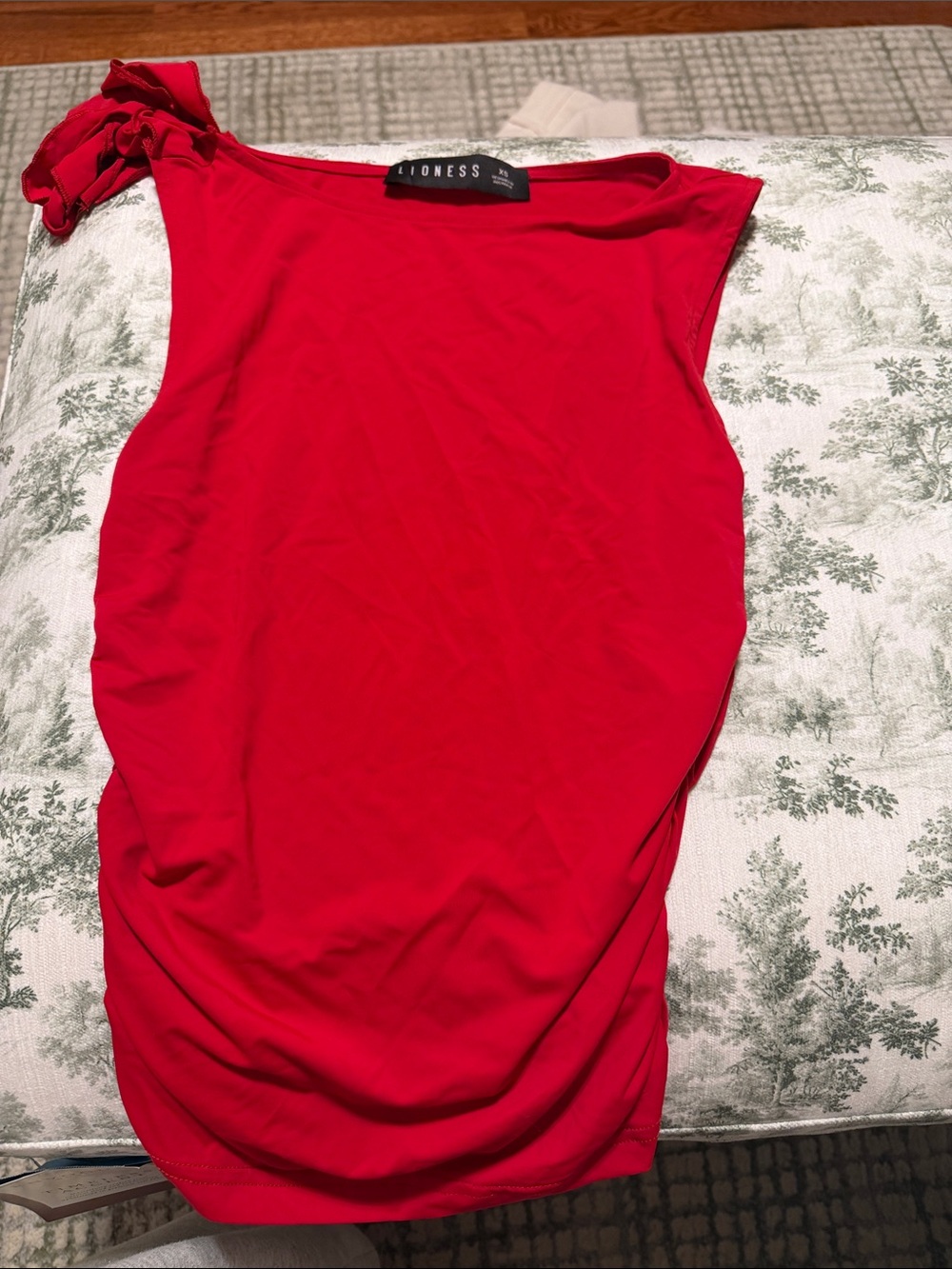 Lioness red set
